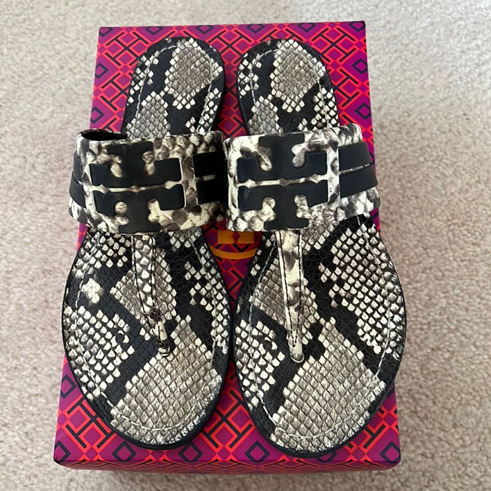 Tory Burch size 7.5 Leigh Sandal
